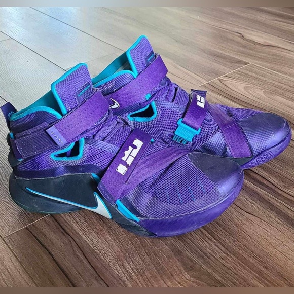 Nike Air LeBron James Soldier 9 Purple - Picture 3 of 4